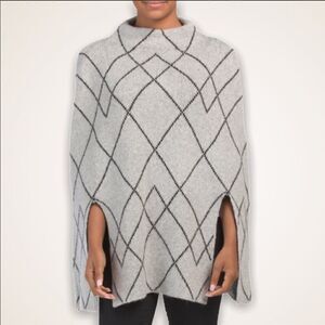 Dakini linear geometric poncho